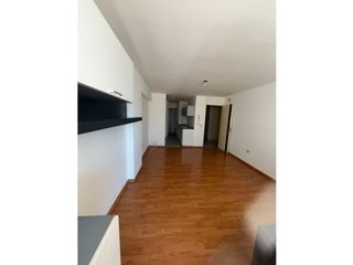 Foto 5 de VENTA- AMPLIO MONOAMBIENTE- CENTRO