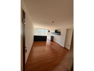 Foto 3 de VENTA- AMPLIO MONOAMBIENTE- CENTRO