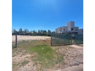 Foto 1 de LOTE EN TERRUÑOS DE ARAOZ I