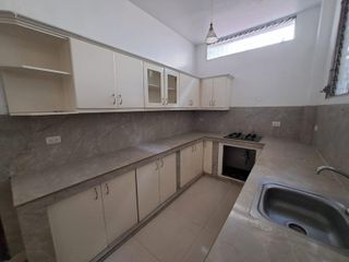 Foto 9 de Venta de villa en sitio seguro en Alborada Sexta Etapa