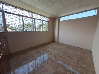 Foto 13 de Venta de villa en sitio seguro en Alborada Sexta Etapa