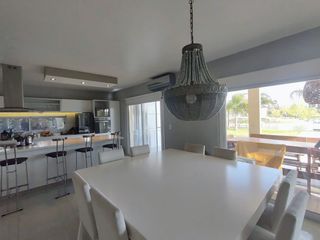 Foto 10 de ALQUILER DE CASA EN Tigre