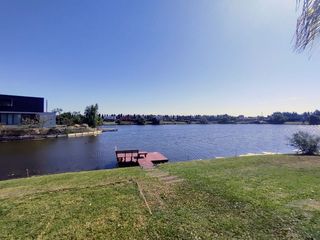 Foto 8 de ALQUILER DE CASA EN Tigre