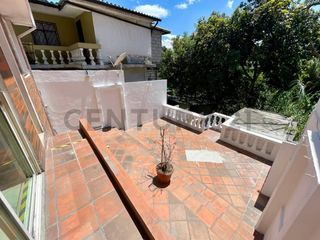 Foto 2 de Casa Comercial de Arriendo, Capelo, Los Chillos