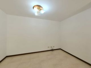 Foto 4 de Apartamento en Arriendo Ubicado en Medellín Codigo 5887