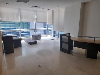 Foto 2 de OFICINA en ARRIENDO en Bogotá SANTA BARBARA - USAQUEN