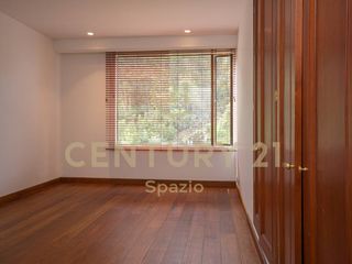 Foto 17 de Espectacular apartamento con vista a la ciudad para arriendo en El Retiro