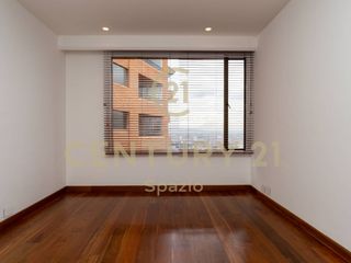 Foto 20 de Espectacular apartamento con vista a la ciudad para arriendo en El Retiro