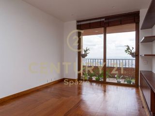 Foto 11 de Espectacular apartamento con vista a la ciudad para arriendo en El Retiro