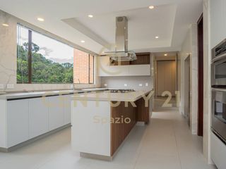 Foto 2 de Espectacular apartamento con vista a la ciudad para arriendo en El Retiro
