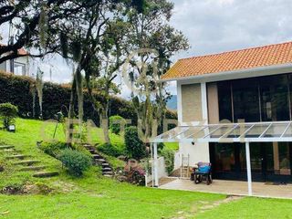 Foto 2 de Casa Campestre para Venta en Tabio - Río Frío Oriental
