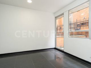 Foto 7 de Consultorio con terraza para venta en El Chicó.