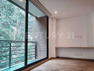 Foto 2 de Apartamento con balcon para Arriendo en Los Rosales
