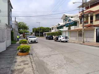 Foto 2 de Casa Rentera en Venta, Ciudadela Garzota, GabR