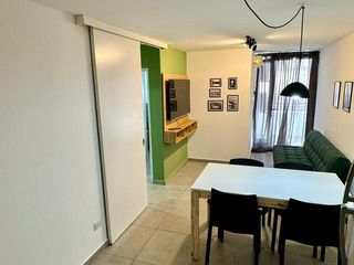 Foto 1 de DEPTO 1 DORMITORIO CON COCHERA - AMOBLADO -  PARANA AL 300 - NUEVA CORDOBA
