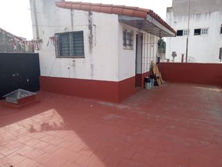 Foto 13 de Casa en venta - 3 Dormitorios 1 Baño - Cochera - 170Mts2 - Quilmes