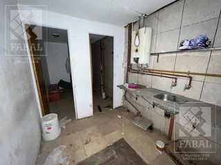 Foto 22 de Terreno venta Cumelén, 2000 m2 (20 x 100) con 766 m2 edificados y salida a 2 calles