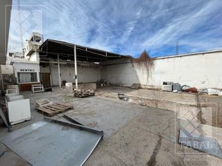 Foto 9 de Terreno venta Cumelén, 2000 m2 (20 x 100) con 766 m2 edificados y salida a 2 calles