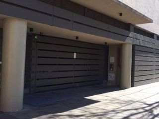 Foto 1 de Sanchez De Bustamante 1300 Cochera Cubierta PB Barrio Norte