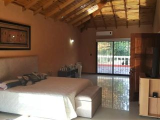 Foto 10 de Venta Gran Casa Con Pileta En Maschwitz