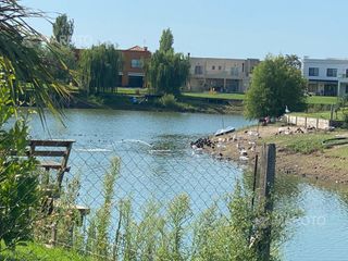 Foto 5 de LOTE A LA LAGUNA  EN VENTA EN BARRIO EL CANTON - MAROTO PROPIEDADES