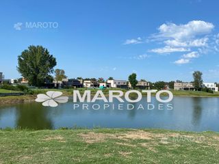Foto 1 de LOTE A LA LAGUNA  EN VENTA EN BARRIO EL CANTON - MAROTO PROPIEDADES