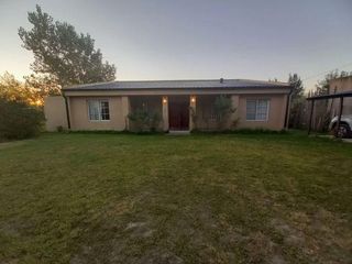 Foto 2 de Casa en venta - 2 dormitorios 2 baños -1000 mts2 - El Rodeo, Abasto, La Plata