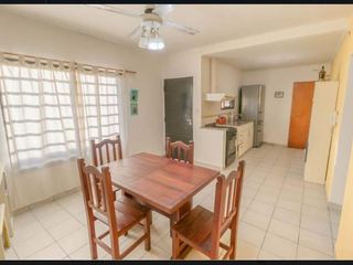 Foto 12 de Casa en venta - 2 dormitorios 1 baño - 200mts2 - Manuel B. Gonnet