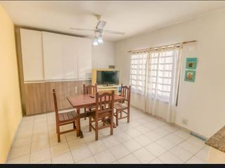 Foto 13 de Casa en venta - 2 dormitorios 1 baño - 200mts2 - Manuel B. Gonnet