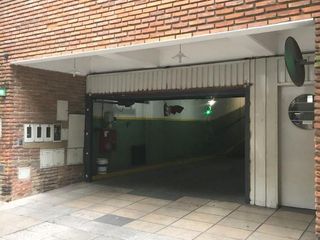 Foto 2 de VENTA COCHERA DOBLE (PARALELAS) FIJA CUBIERTA CON ESCRITURA PROPIA EN BELGRANO EDIFICIO DE COCHERAS