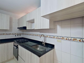 Foto 2 de Venta Apto Sur Central Con Parqueadero Propio