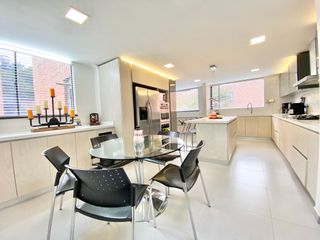 Foto 10 de Apartamento Cerros De Suba