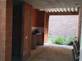 Foto 2 de Venta De Casa En Obra Gris En Las Flores Jamundi