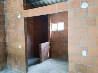 Foto 9 de Venta De Casa En Obra Gris En Las Flores Jamundi