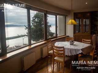 Foto 2 de Departamento  exclusivo de 3 dormitorios - Centro de San Carlos De Bariloche