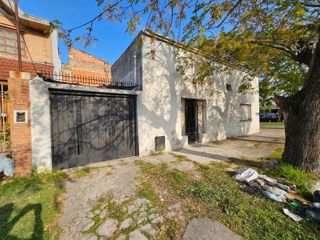 Foto 2 de Casa en  Llavallol
