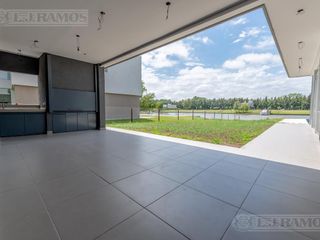 Foto 5 de Casa sobre lote al Río, con 5 dormitorios  en venta  en   San Juan - Villanueva