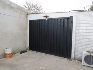 Foto 11 de Casa en venta - 1dormitorio 1 baño - 250mts2 - Manuel B. Gonnet, La Plata