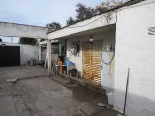 Foto 13 de Casa en venta - 1dormitorio 1 baño - 250mts2 - Manuel B. Gonnet, La Plata