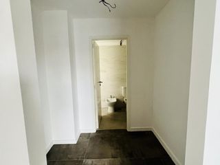 Foto 7 de Departamento en  venta en edificio de CATEGORIA  -  Monte Grande