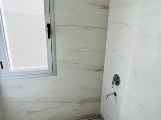 Foto 10 de Departamento en  venta en edificio de CATEGORIA  -  Monte Grande