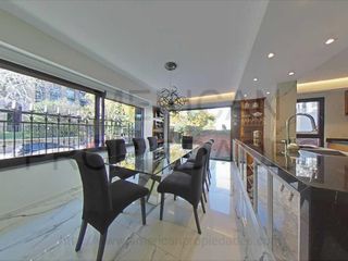 Foto 41 de Alquiler Casa Residencia para embajada Ascensor 6 coches Parrilla Jardín Belgrano chico