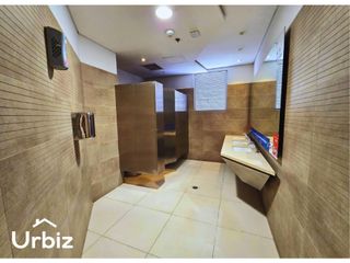 Foto 7 de Arriendo / Venta de Oficina de 54m en Centro Comercial Santafe