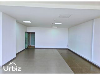 Foto 2 de Arriendo / Venta de Oficina de 54m en Centro Comercial Santafe