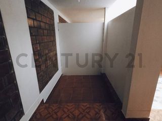 Foto 4 de ALQUILER CASA EN LA MOLINA