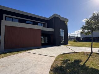 Foto 2 de VENTA DE CASA EN Escobar