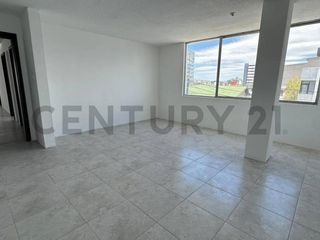Foto 8 de Renta de Amplias Oficinas en Av. Atahualpa, Quito Norte