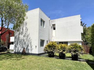 Foto 8 de Moderna  Casa al Lago en Venta en Santa Barbara