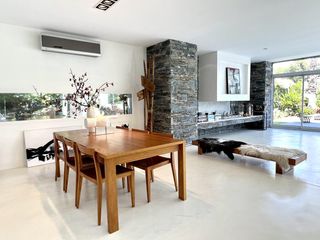 Foto 10 de Moderna  Casa al Lago en Venta en Santa Barbara