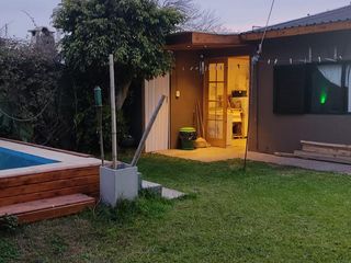 Foto 6 de Casa en venta - 2 dormitorios 1 baño - 114mts2 - Tolosa